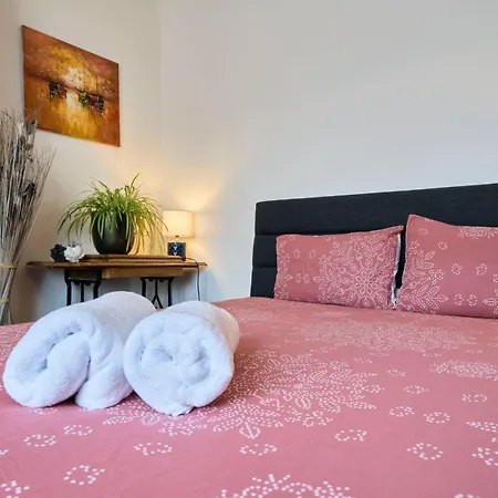 Maison Familiale Ideale A Mons-en-Baroeul